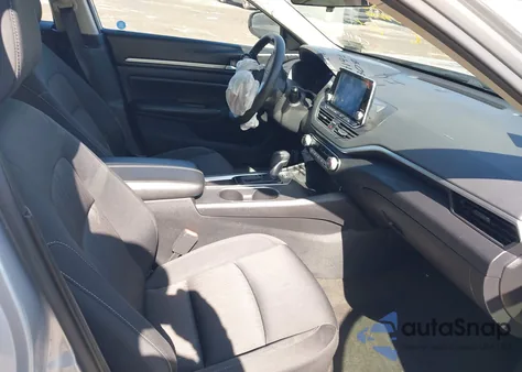 2022 Nissan Altima Sv Fwd z USA, uszkodzony, nr VIN 1N4BL4DV4NN308656